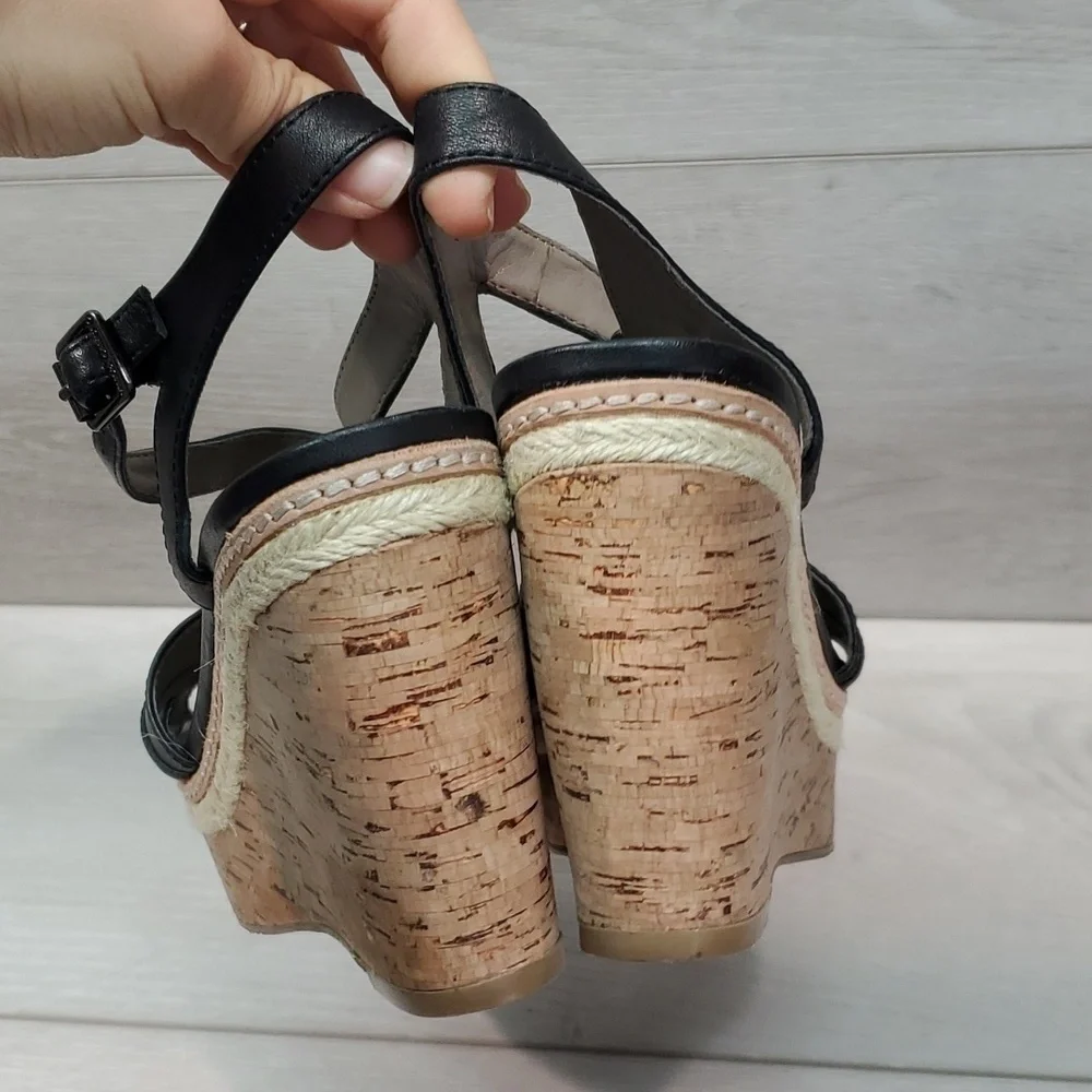 NEW Vince Camuto Women Rina Ankle Leather Cork Wedge Sandals shoes sz 8.5 B